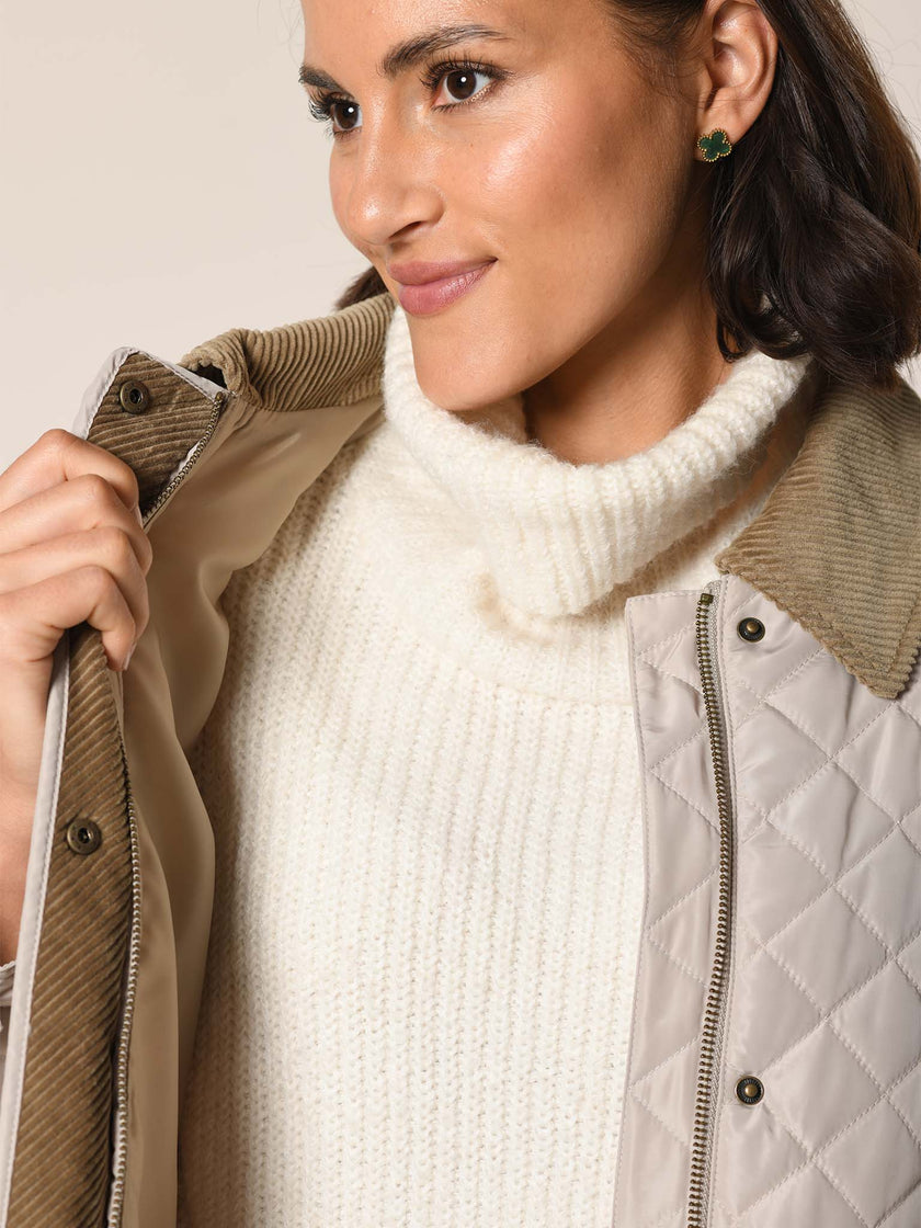 Steppjacke mit Cordkragen