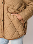 Steppjacke mit Cordkragen