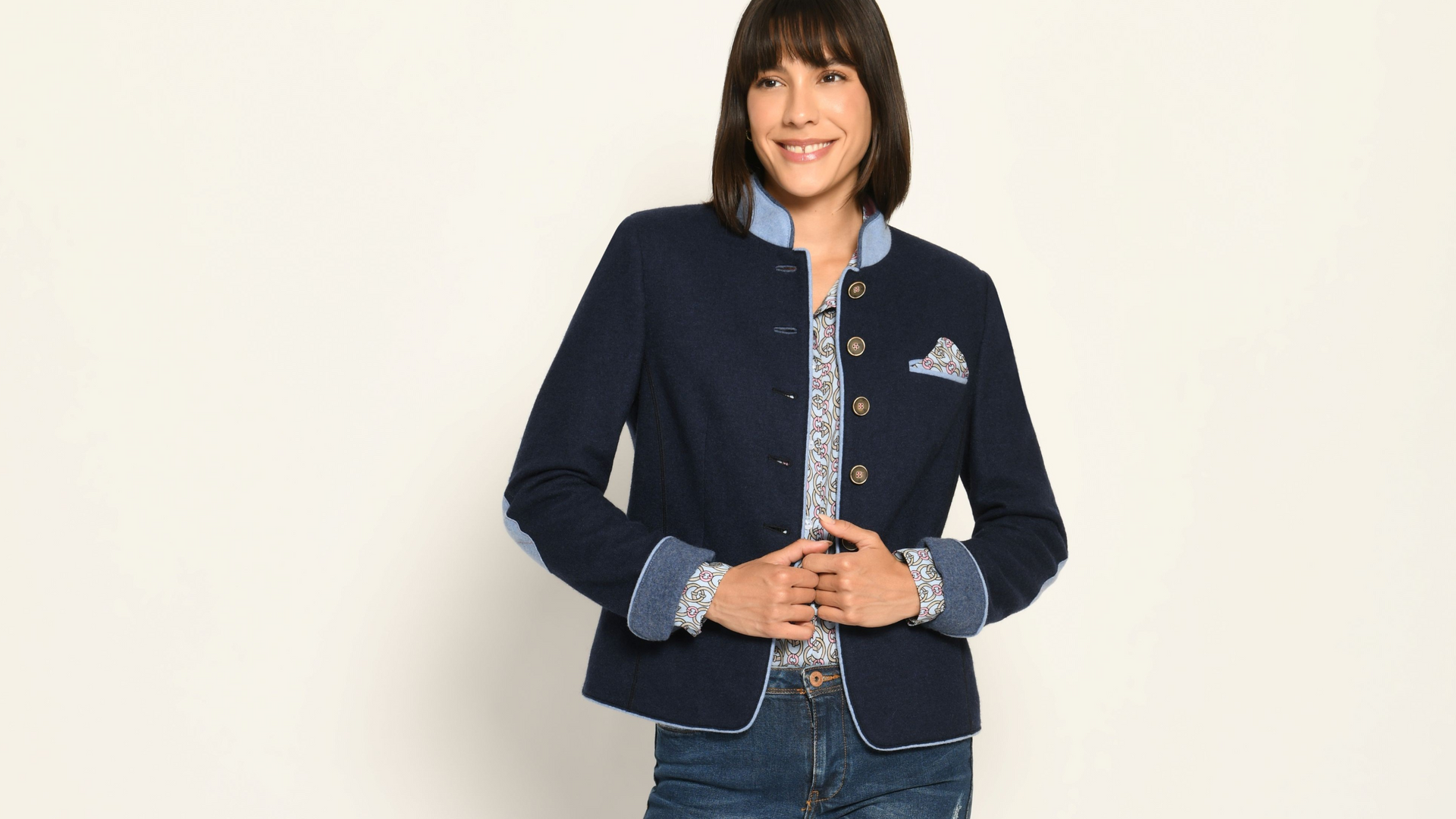 Janker blau mit Einstecktuch