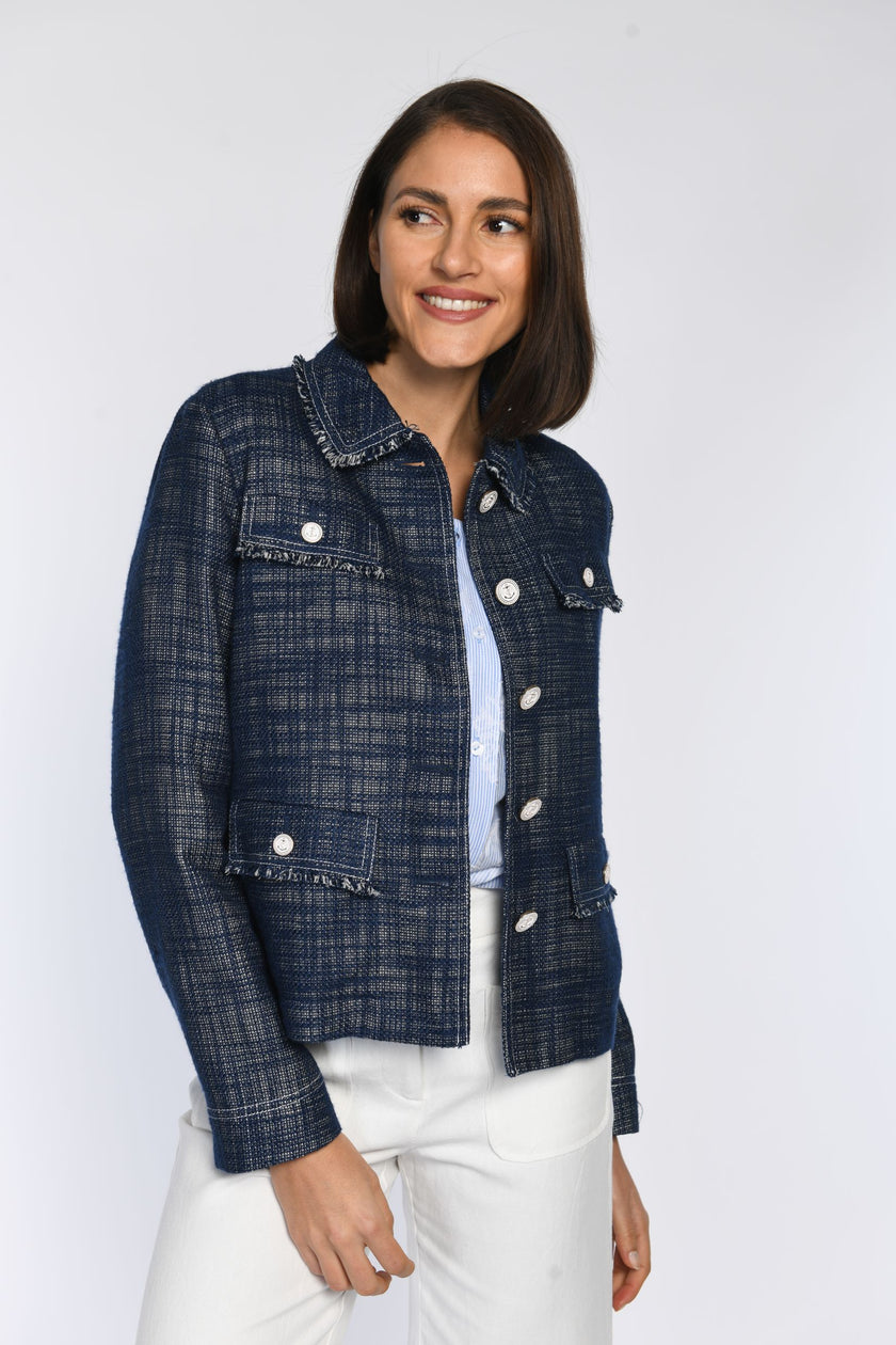 Gerade geschnittene Jacke im Denim-Look mit Fransendetails an Kragen und Pattenkante.