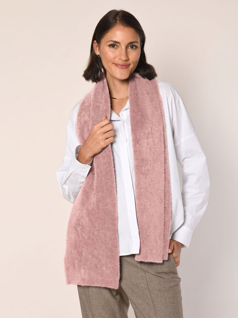 Strickschal in der Farbe Blush - Vorderansicht.