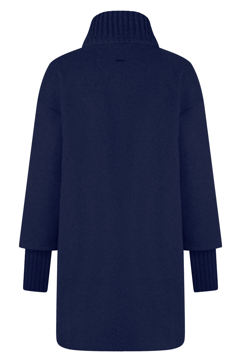 Navy farbener gefütterter Wollmantel für Damen mit hohen Ärmelmanschetten und Stehkragen – Rückenseite
